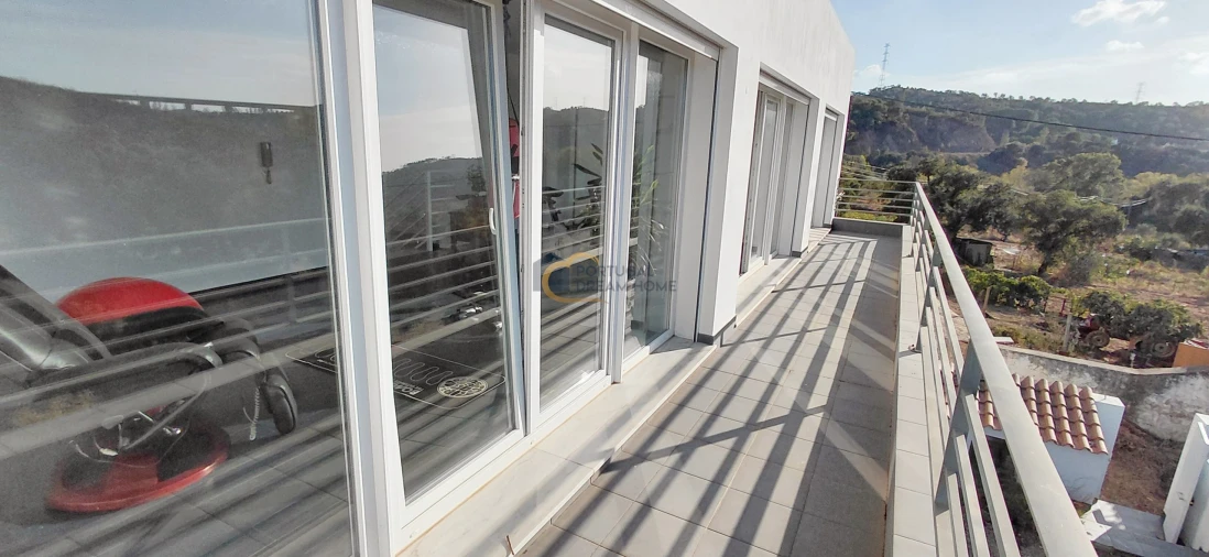 Moradia T3 para Venda em São Bartolomeu de Messines Foto 27