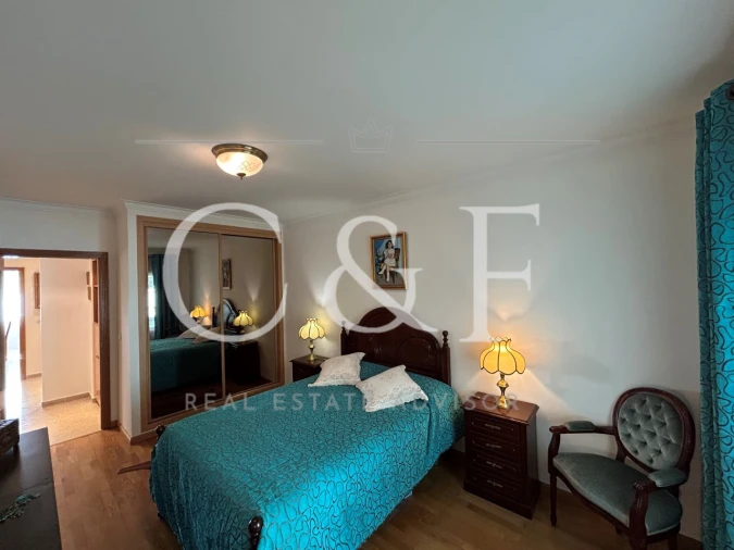 Apartamento T3 para Venda em Sacavém e Prior Velho Foto 9