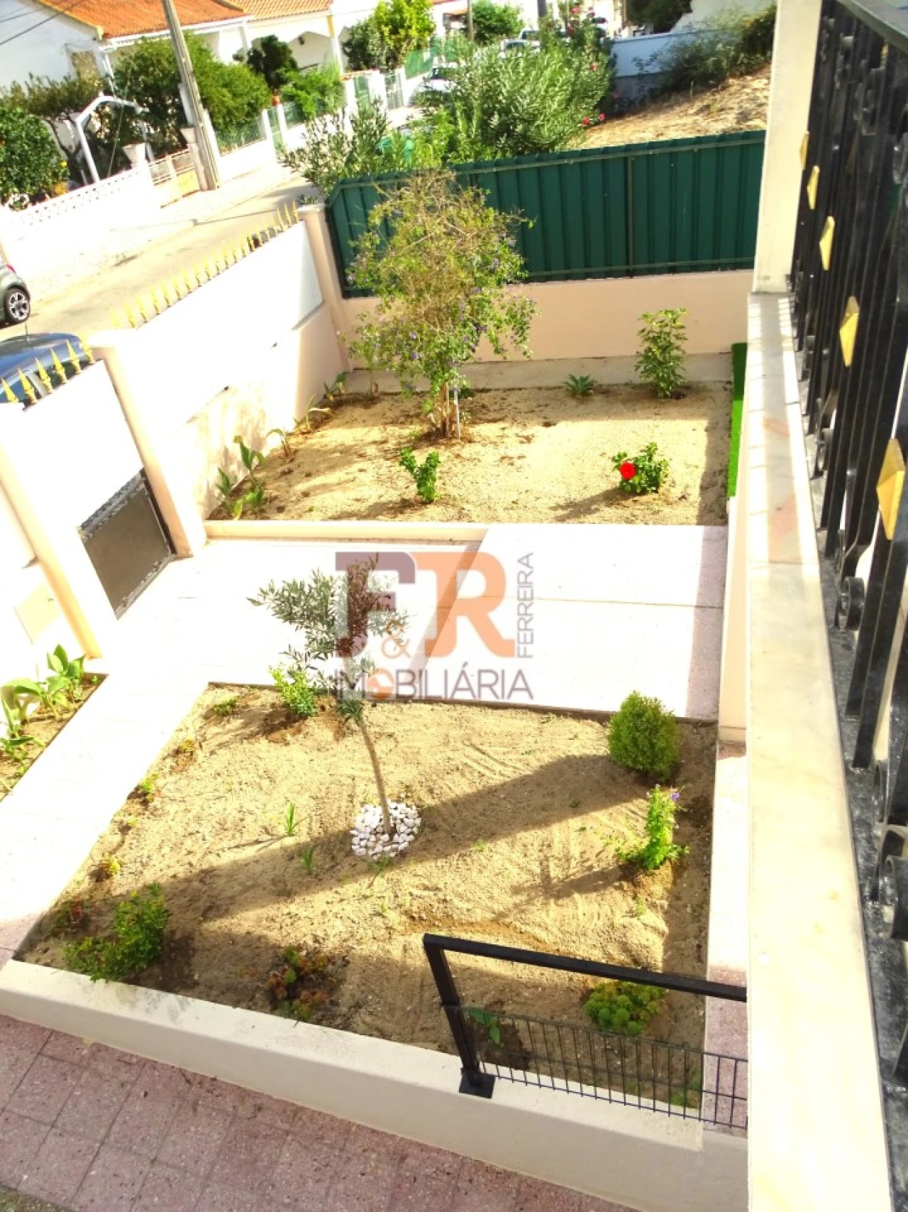 Moradia T2 para Venda em Quinta do Conde Foto 20