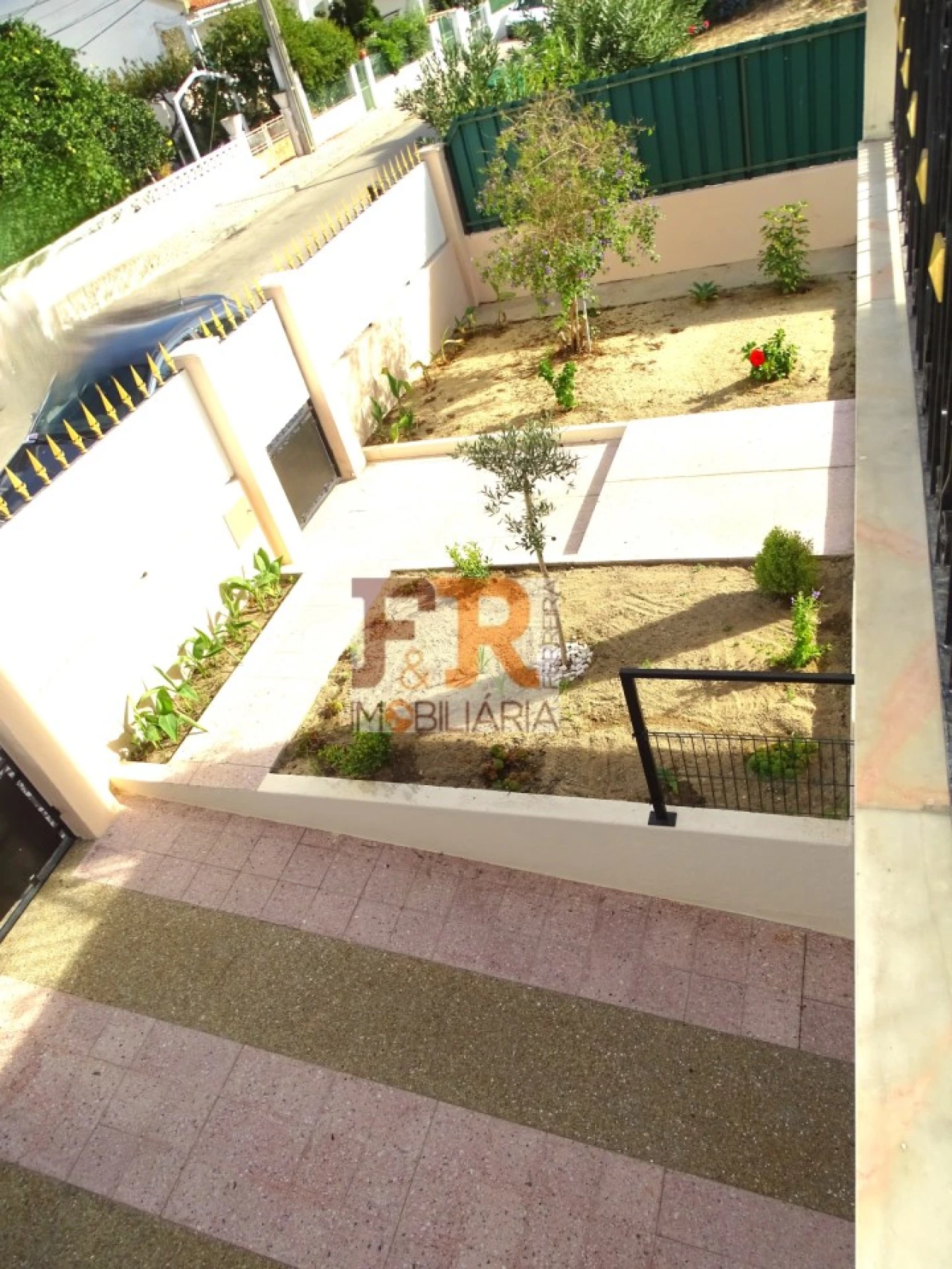 Moradia T2 para Venda em Quinta do Conde Foto 25