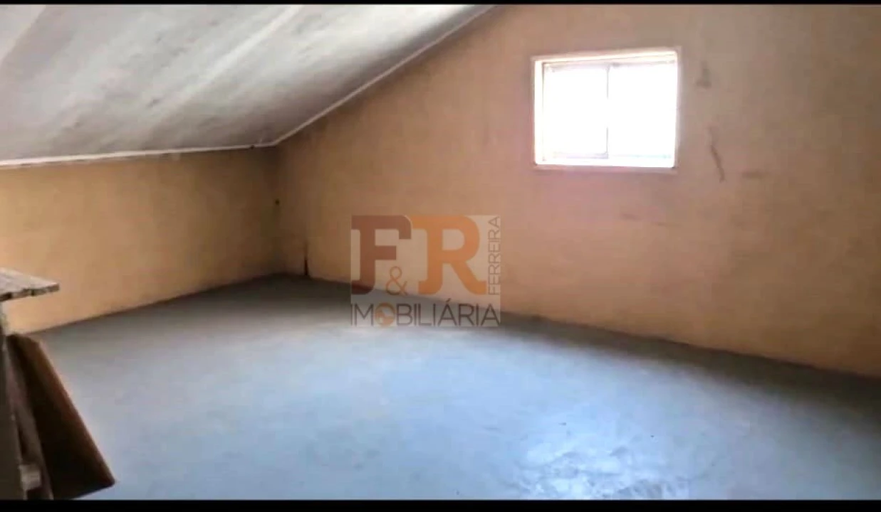 Moradia T2 para Venda em Quinta do Conde Foto 50