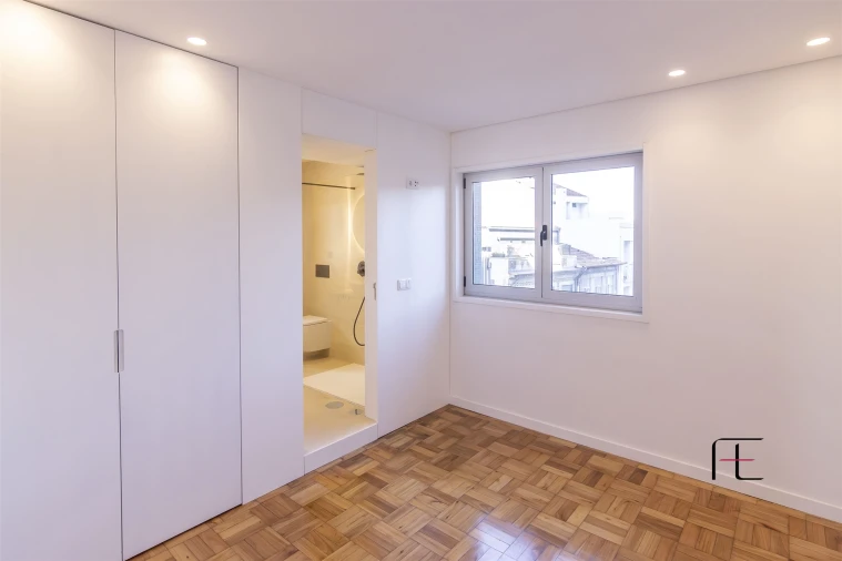 Apartamento T4 para Venda em Cedofeita, Santo Ildefonso, Sé, Miragaia, São Nicolau e Vitória Foto 20