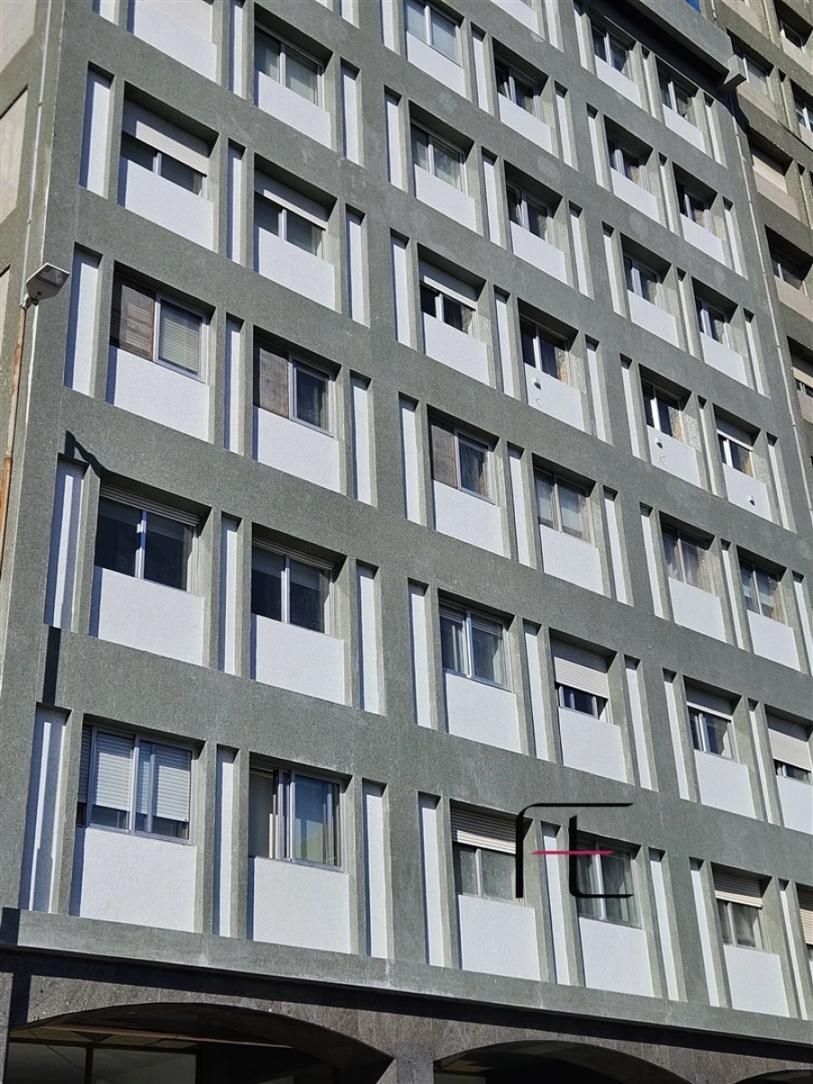 Apartamento T4 para Venda em Cedofeita, Santo Ildefonso, Sé, Miragaia, São Nicolau e Vitória Foto 2