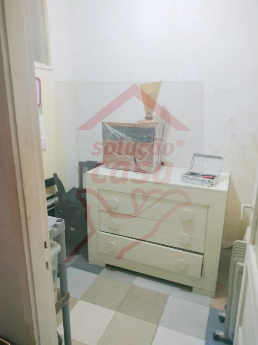 Apartamento T1 para Venda em Oliveira do Douro Foto 6