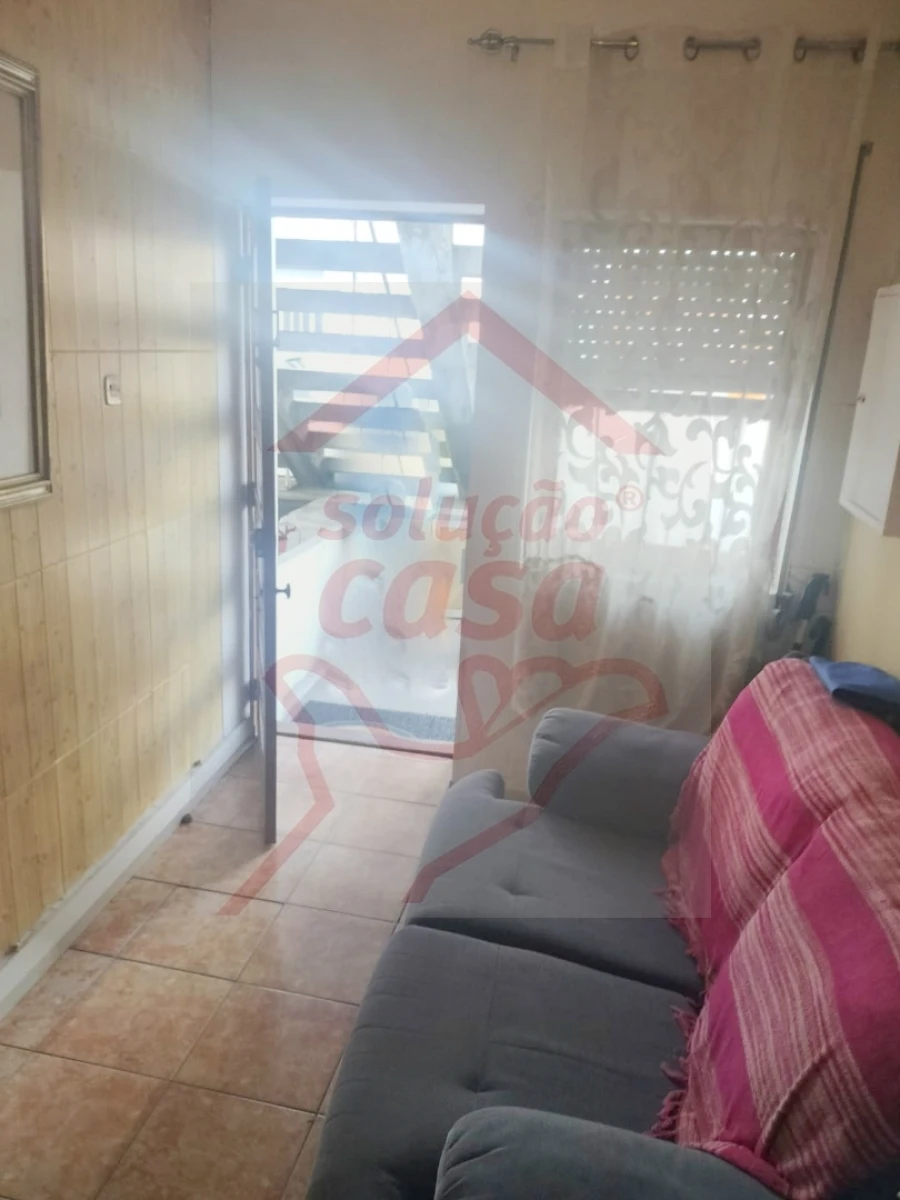 Apartamento T1 para Venda em Oliveira do Douro Foto 5