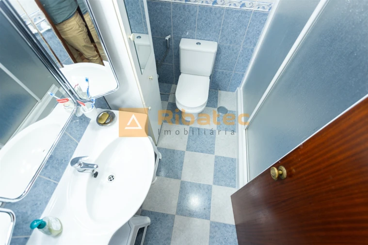 Moradia T3 para Venda em Couço Foto 15