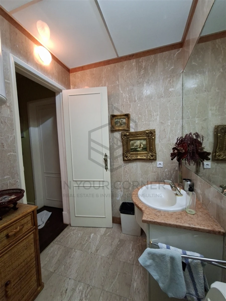 Apartamento T4 para Venda em Areeiro Foto 51