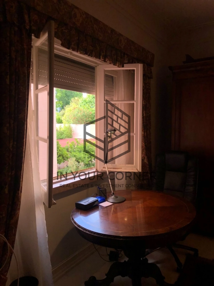 Apartamento T4 para Venda em Areeiro Foto 28