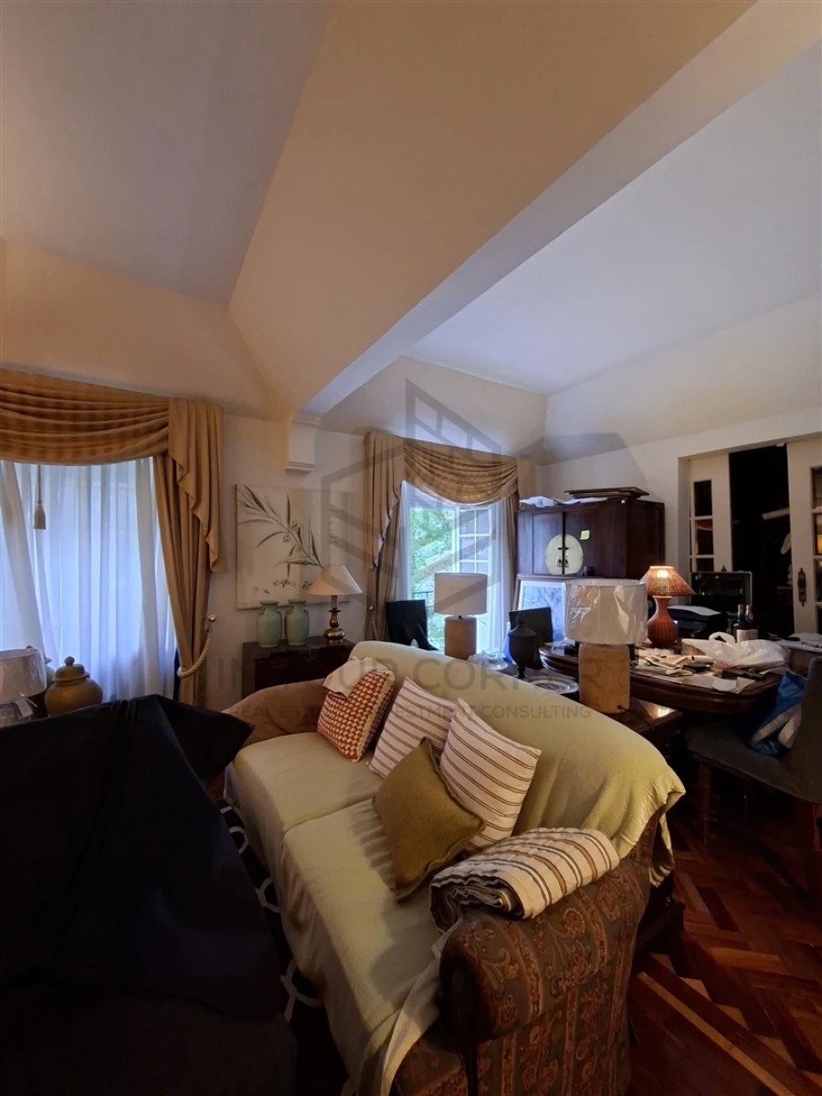 Apartamento T4 para Venda em Areeiro Foto 32