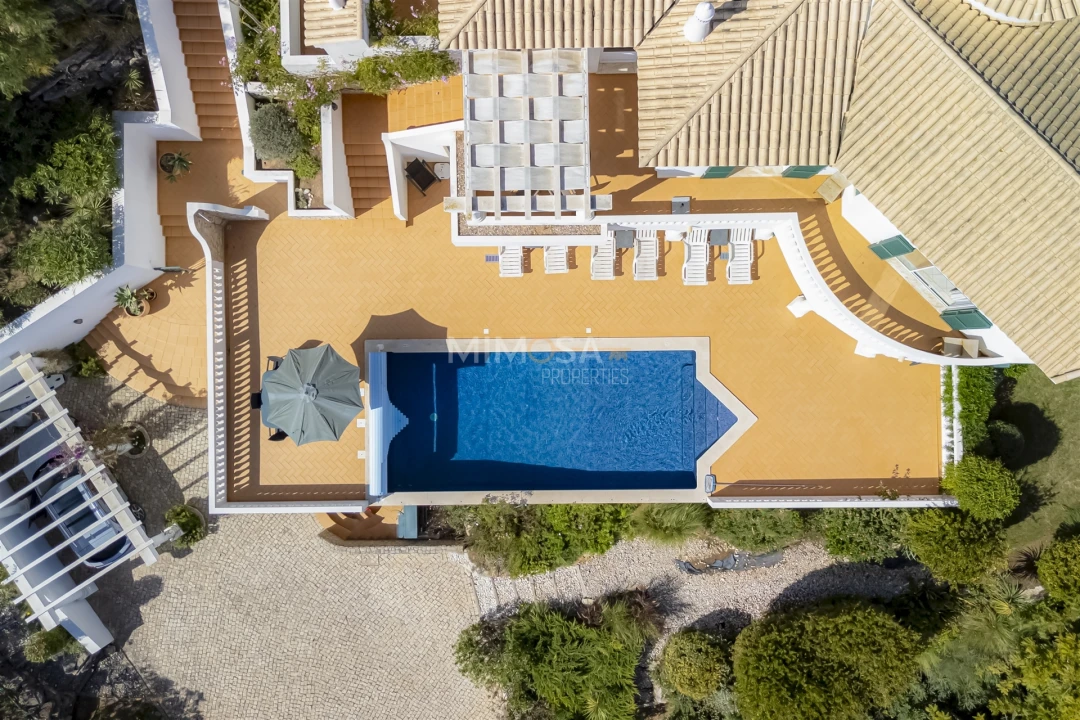 Moradia T3 para Arrendamento em Budens Foto 37