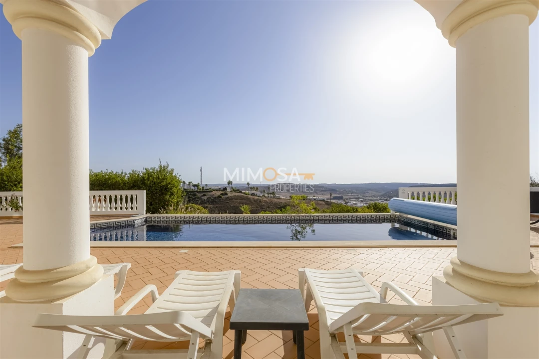 Moradia T3 para Arrendamento em Budens Foto 22