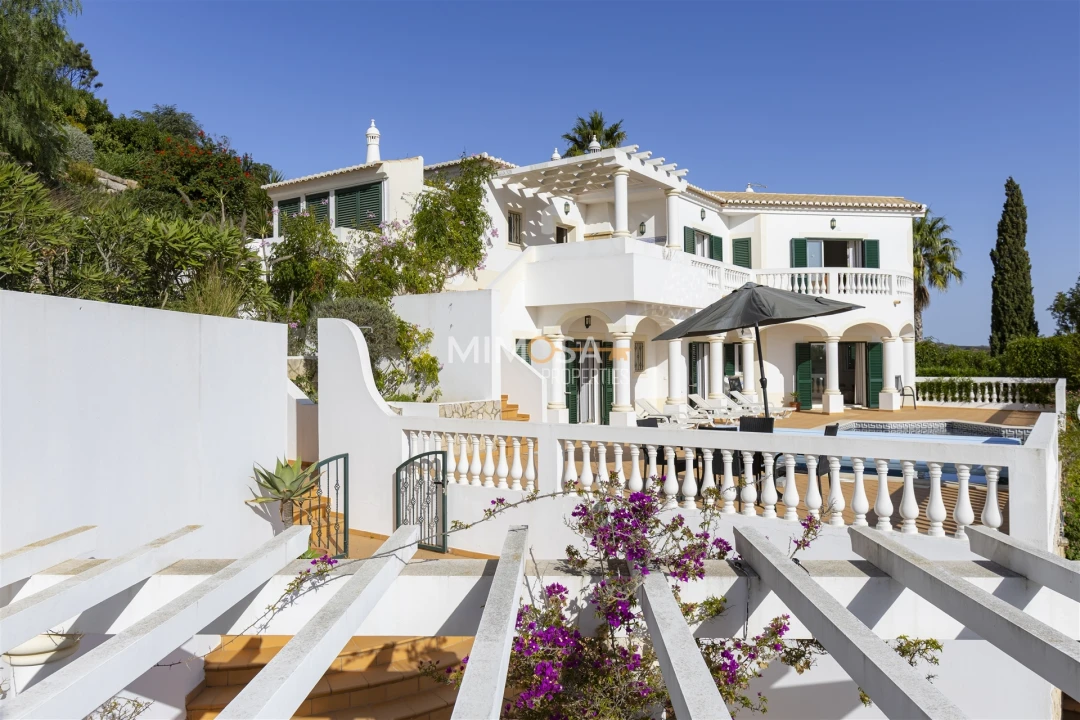 Moradia T3 para Arrendamento em Budens Foto 26