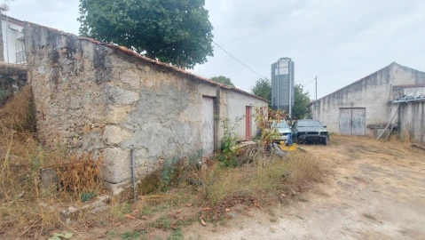 Quinta T0 para Venda em Paranhos
