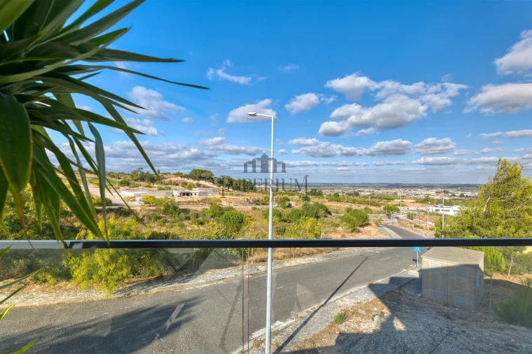 Moradia T3 para Venda em Alenquer (Santo Estêvão e Triana) Foto 21