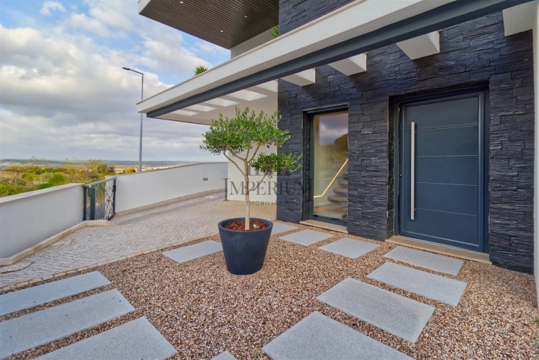 Moradia T3 para Venda em Alenquer (Santo Estêvão e Triana) Foto 13