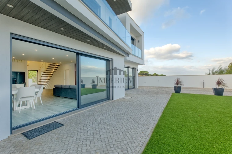 Moradia T3 para Venda em Alenquer (Santo Estêvão e Triana) Foto 71