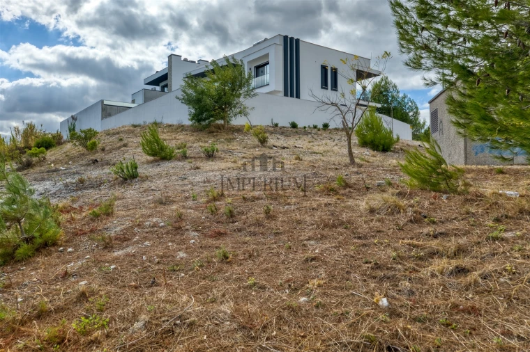 Moradia T3 para Venda em Alenquer (Santo Estêvão e Triana) Foto 17