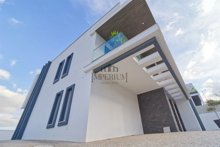 Moradia T3 para Venda em Alenquer (Santo Estêvão e Triana) Foto 12