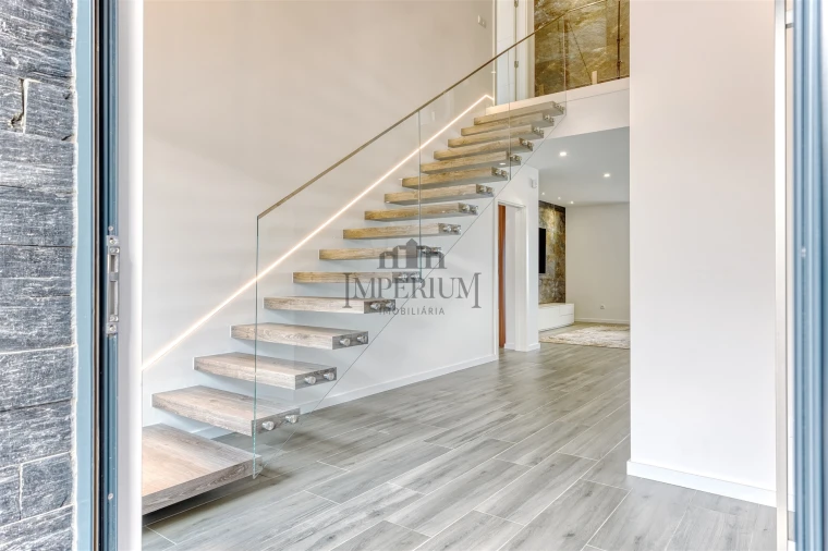 Moradia T3 para Venda em Alenquer (Santo Estêvão e Triana) Foto 58