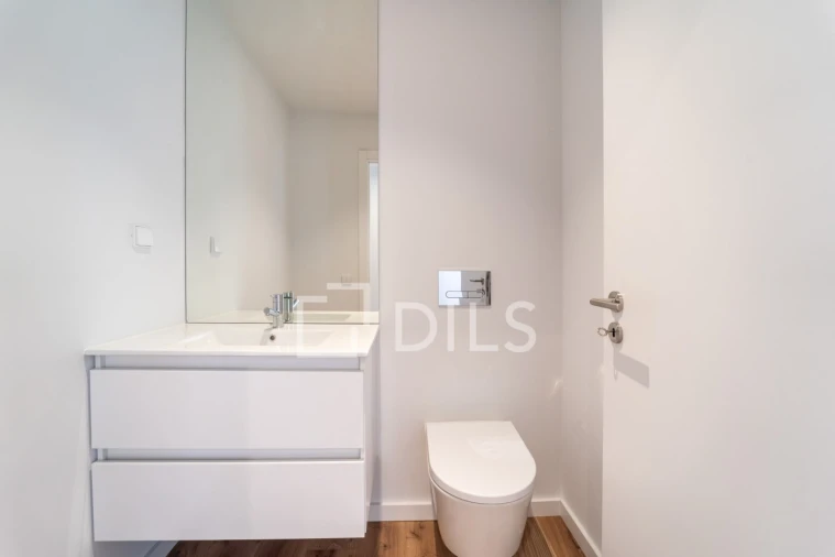 Apartamento T4 para Venda em Ramalde Foto 8