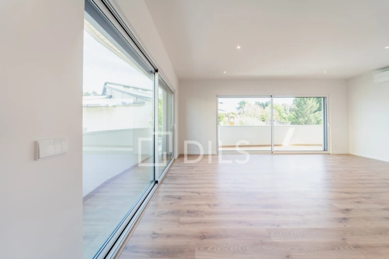 Apartamento T4 para Venda em Ramalde Foto 37