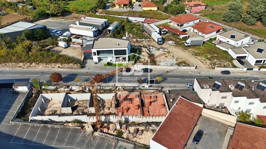 Moradia T3 para Venda em Macieira Foto 3