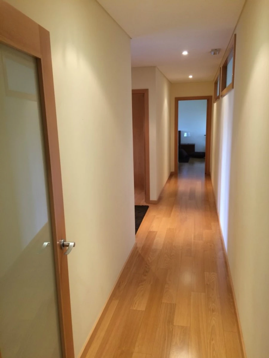 Apartamento T3 para Arrendamento em Nogueira, Fraião e Lamaçães Foto 10