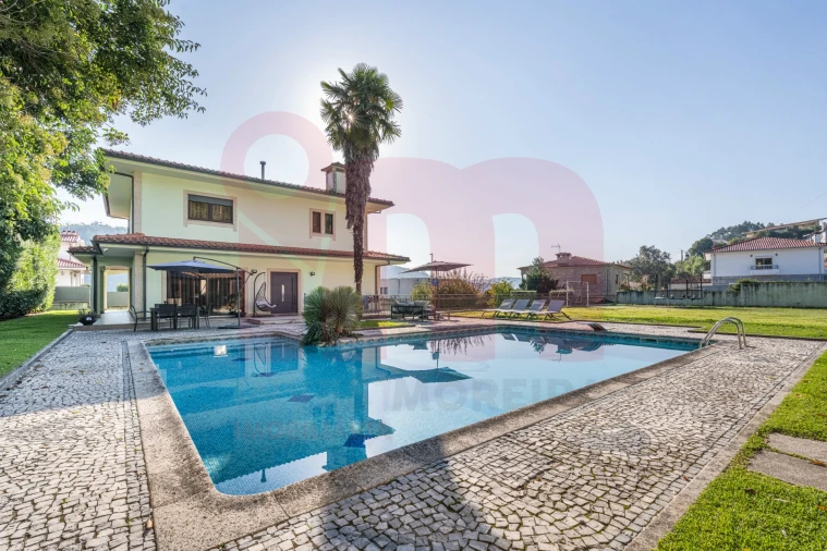 Moradia T3 para Venda em Nespereira Foto 36