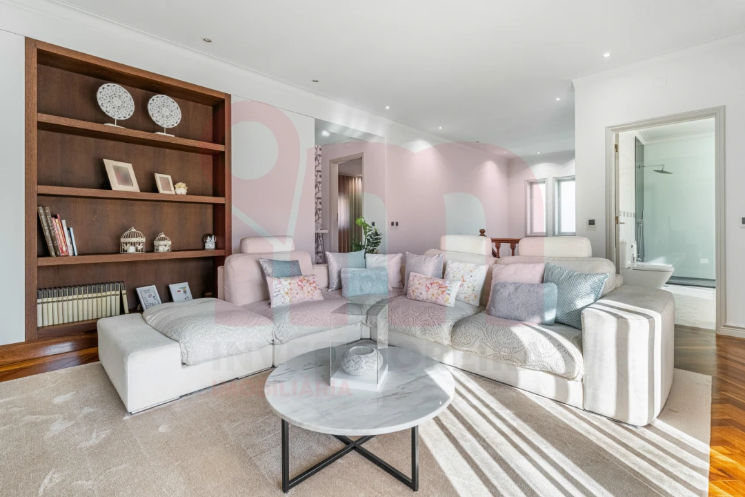 Moradia T3 para Venda em Nespereira Foto 23