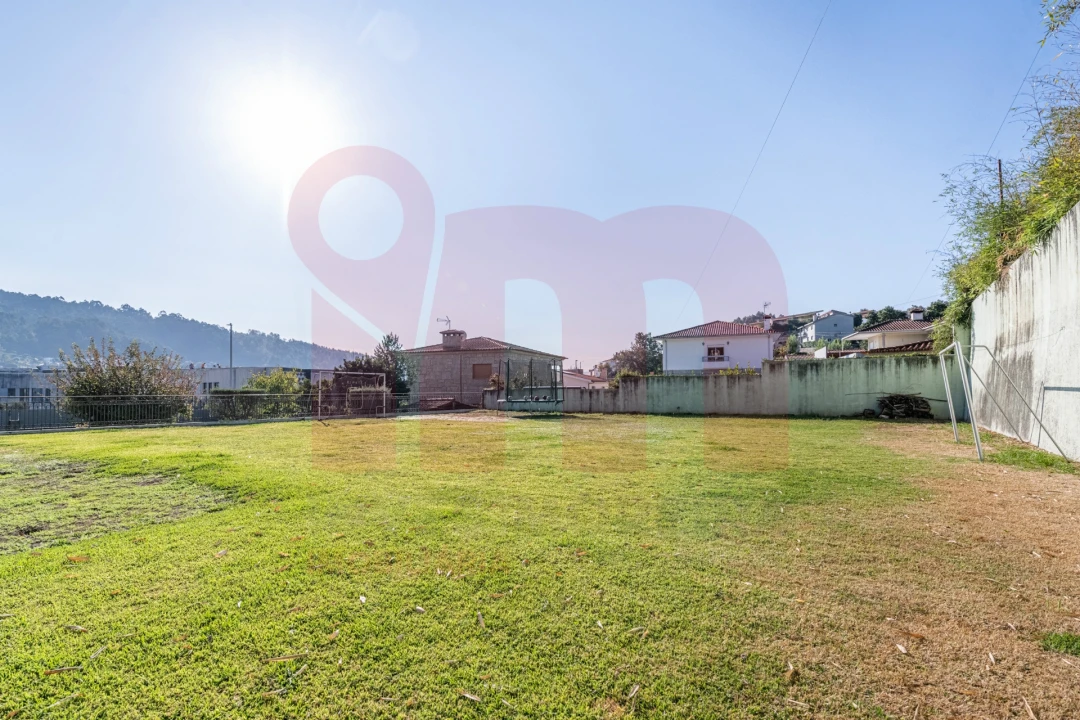 Moradia T3 para Venda em Nespereira Foto 39