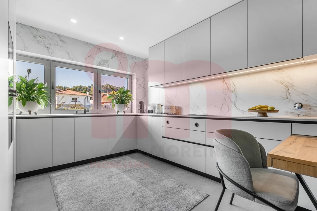 Moradia T3 para Venda em Nespereira Foto 7