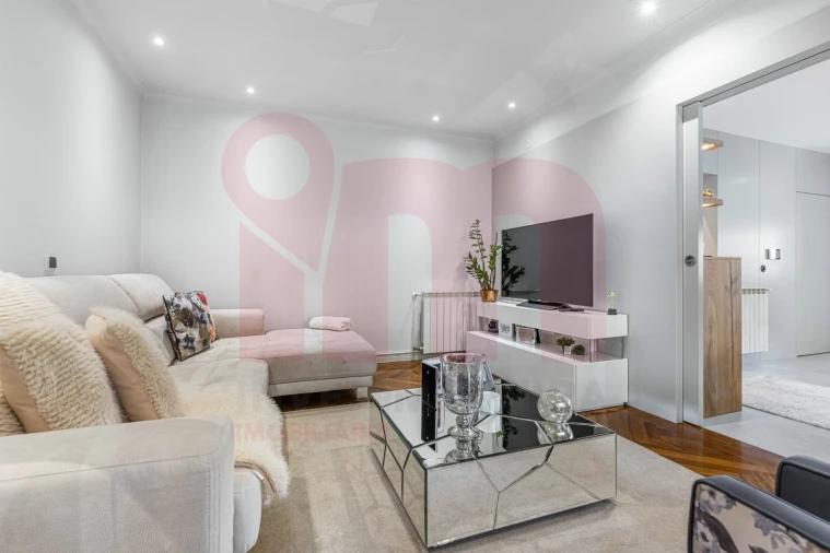 Moradia T3 para Venda em Nespereira Foto 11