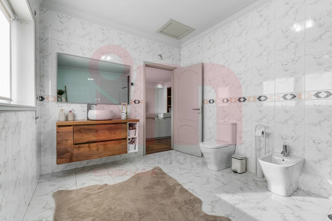 Moradia T3 para Venda em Nespereira Foto 27