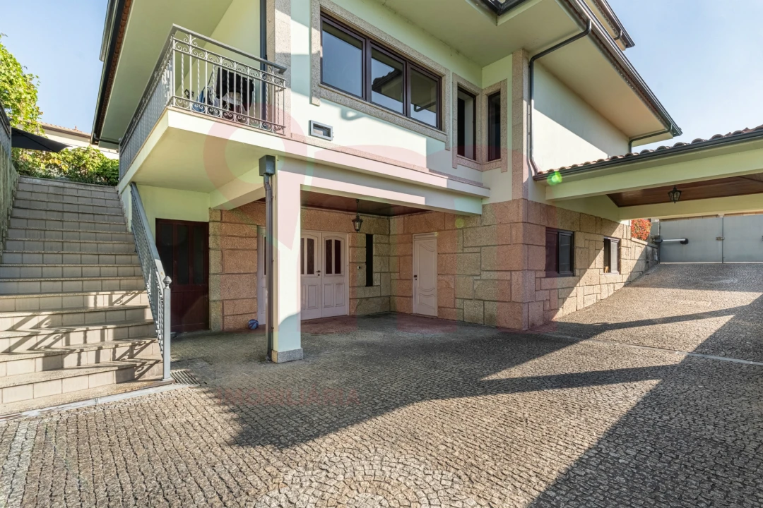 Moradia T3 para Venda em Nespereira Foto 30