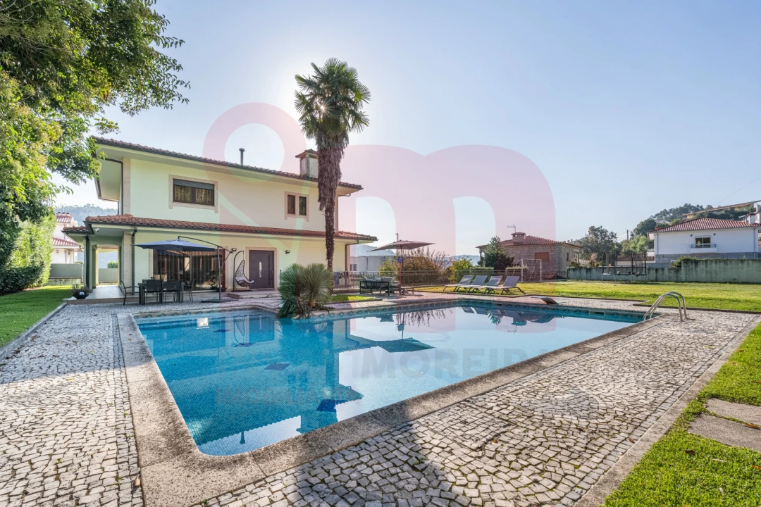 Moradia T3 para Venda em Nespereira Foto 38