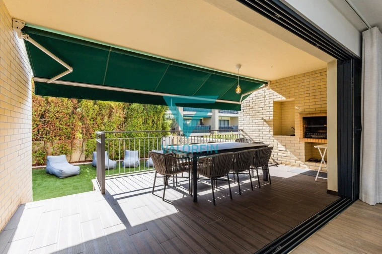 Moradia T4 para Venda em Boliqueime Foto 9