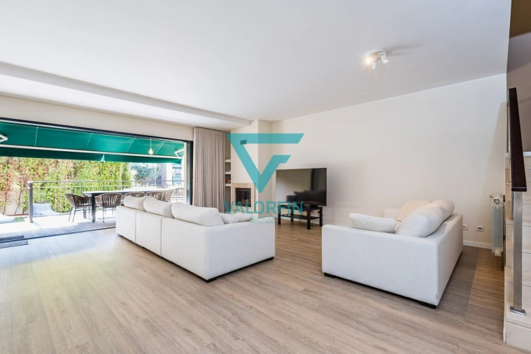 Moradia T4 para Venda em Boliqueime Foto 5