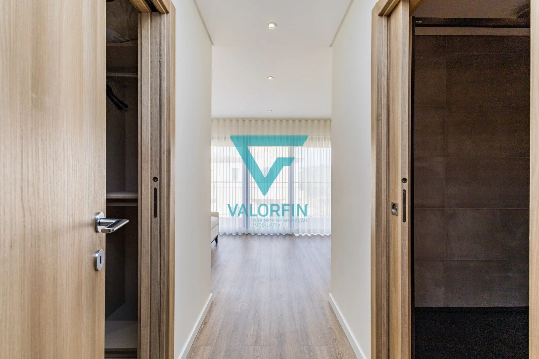 Moradia T4 para Venda em Boliqueime Foto 18