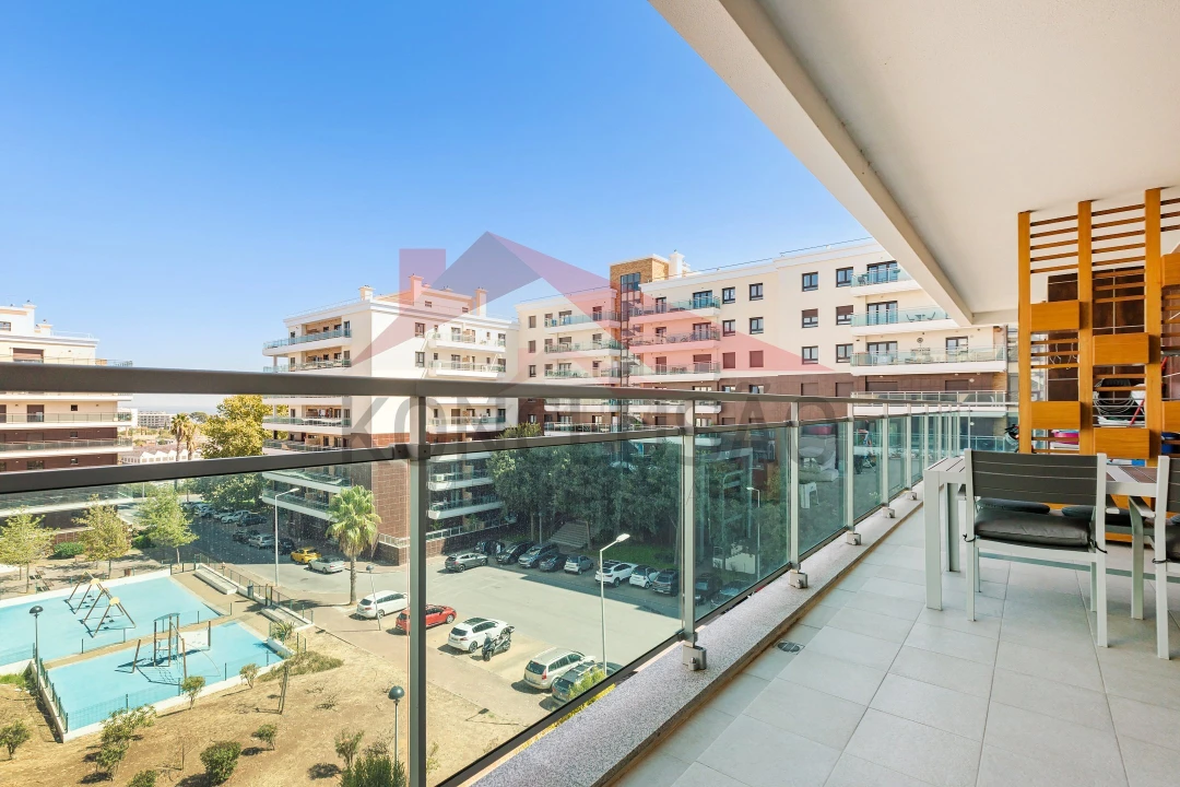 Apartamento T3 para Venda em Sacavém e Prior Velho Foto 6