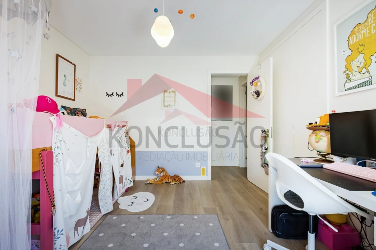 Apartamento T3 para Venda em Sacavém e Prior Velho Foto 18