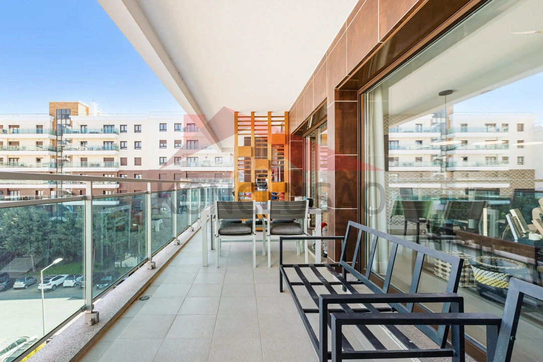 Apartamento T3 para Venda em Sacavém e Prior Velho Foto 16