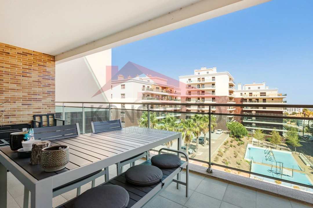 Apartamento T3 para Venda em Sacavém e Prior Velho Foto 1