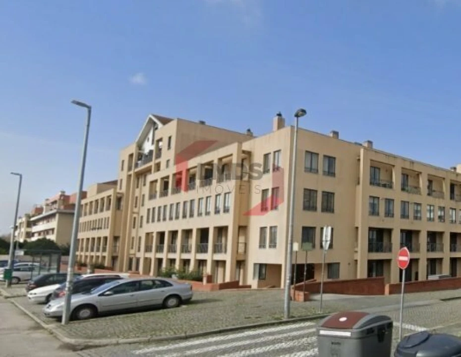 Apartamento T3 para Venda em Paranhos Foto 1