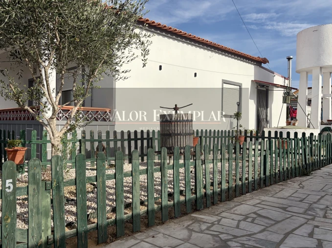 Moradia T4 para Venda em Pinhal Novo Foto 3