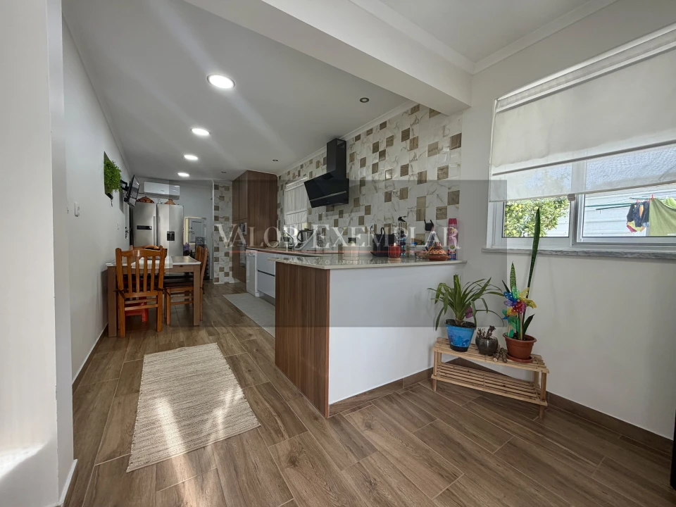 Moradia T4 para Venda em Pinhal Novo Foto 6