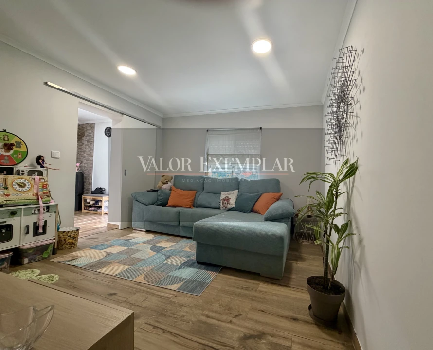 Moradia T4 para Venda em Pinhal Novo Foto 11