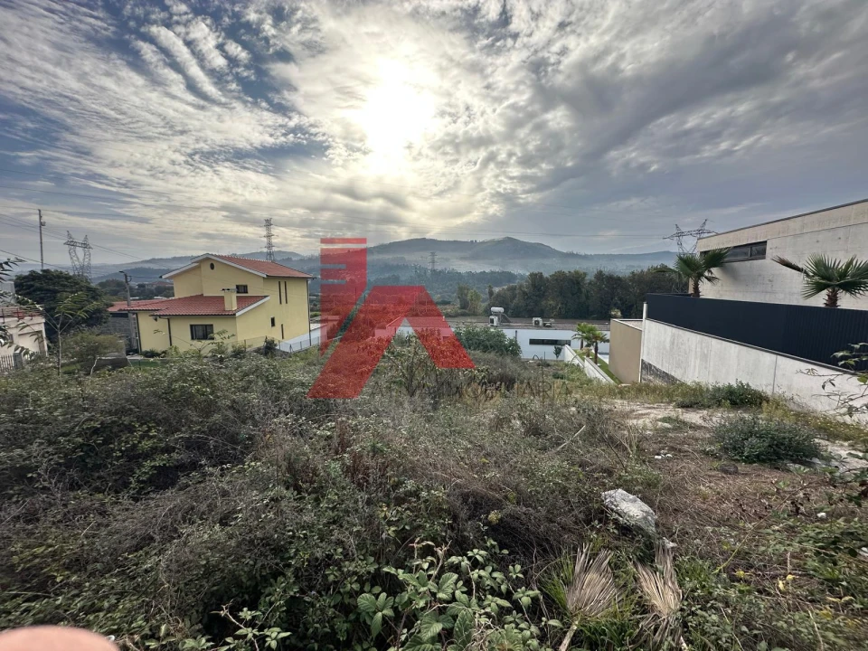 Terreno para Venda em Santo Emilião Foto 2