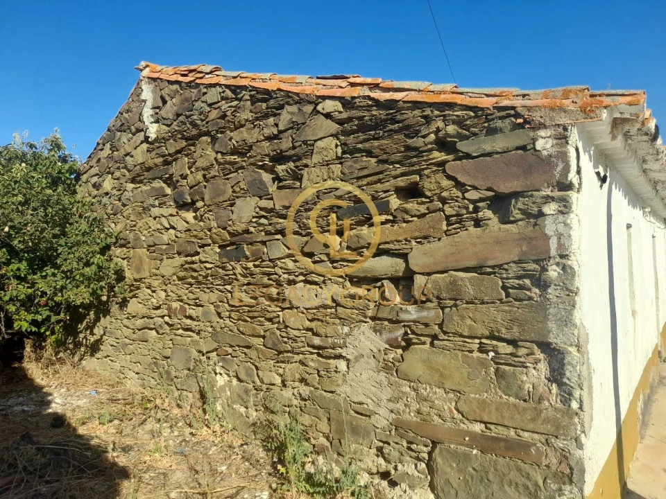 Moradia T2 para Venda em São Miguel do Pinheiro, São Pedro de Solis, São Sebastião dos Carros Foto 5