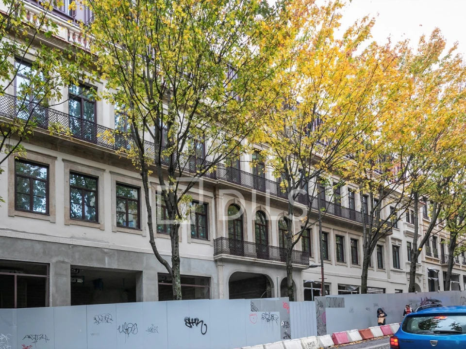 Apartamento T3 para Venda em Cedofeita, Santo Ildefonso, Sé, Miragaia, São Nicolau e Vitória Foto 42