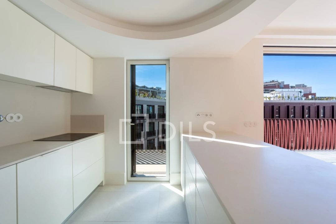 Apartamento T3 para Venda em Cedofeita, Santo Ildefonso, Sé, Miragaia, São Nicolau e Vitória Foto 5